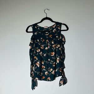 Sienna sky floral green off shoulder blouse size S